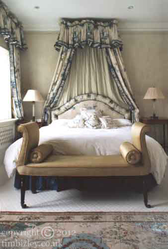 pale textured paint of ridgey gesso and stencilling